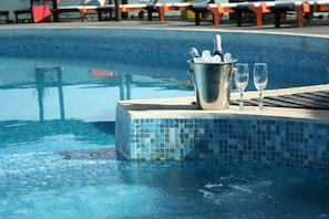 Indoor pool, seasonal outdoor pool