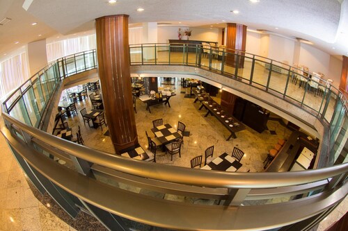 Lagoa Serena Flat Hotel