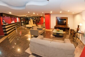 Reception - Lagoa Serena Flat Hotel (Araras)