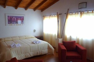 Cunas gratuitas, wifi gratis y ropa de cama