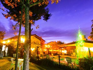 Front of property - evening/night - Badwiessee Apart Hotel & Spa (Villa General Belgrano)