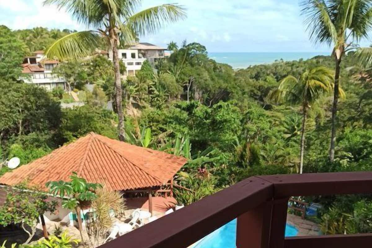 Superior Twin Room, Ocean View | Minibar, WiFi (free), bed sheets