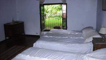 Free cots/infant beds, free rollaway beds