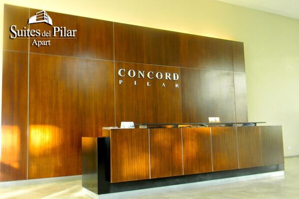 Lobby - Suites del Pilar (La Lonja)