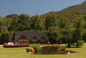 Garden - Cabañas La Estancia (Villa La Angostura)