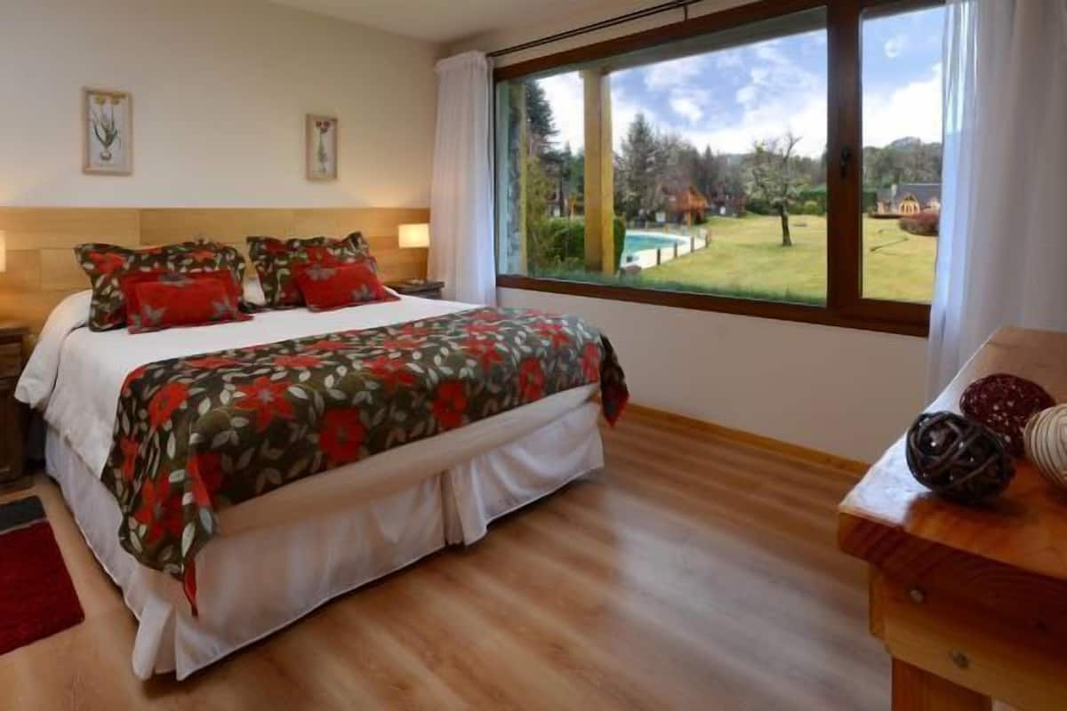 Villa Deluxe, 2 habitaciones | Ropa de cama de alta calidad, caja fuerte, tabla de planchar con plancha