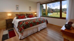 Villa Deluxe, 2 habitaciones | Ropa de cama de alta calidad y caja de seguridad en la habitación 