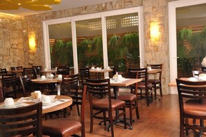 Restaurant - Hotel Ipê MS (Campo Grande)