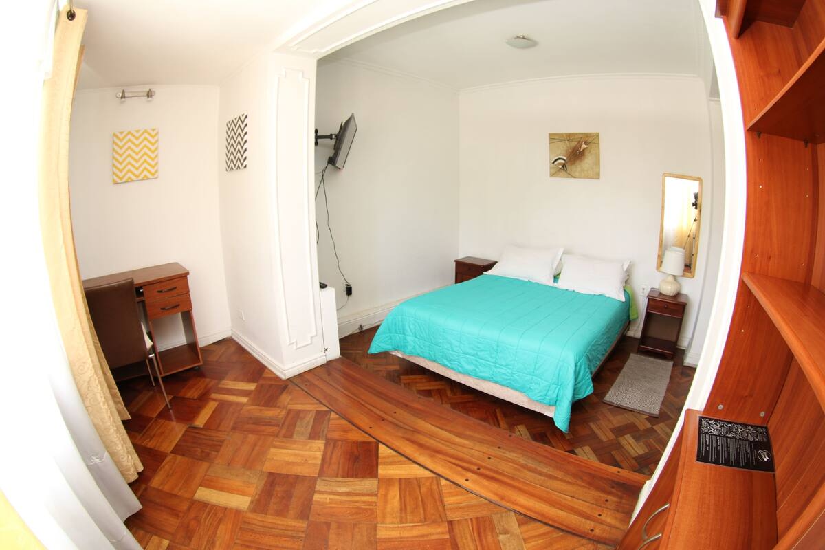 Standard Double Room, 1 Double Bed, Shared Bathroom | Iron/ironing board (on request), WiFi (free)
