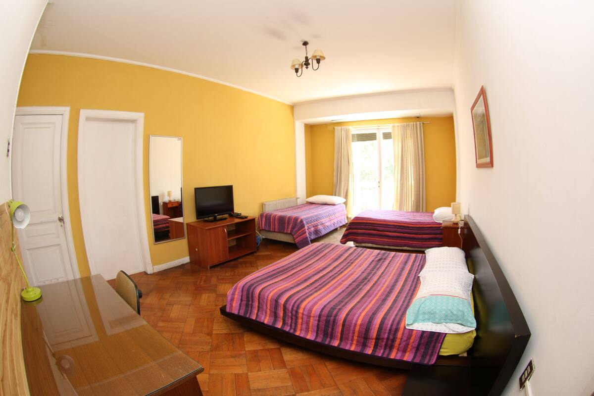 Standard Triple Room, Private Bathroom | Iron/ironing board (on request), WiFi (free)