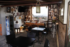 Bar (en la propiedad)