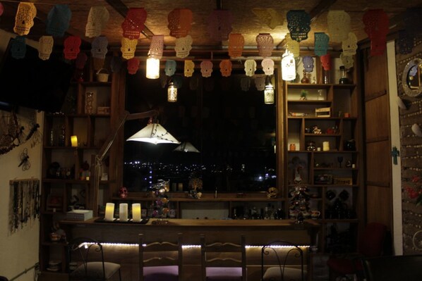 Bar (en la propiedad)
