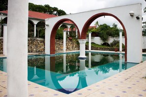 Outdoor pool - Hotel Campestre Tajin (Papantla de Olarte)
