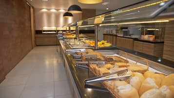 Tägliches inbegriffenes Frühstücksbuffet