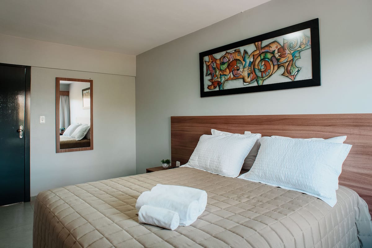 double room, non smoking | 1 bedroom, minibar, desk, laptop workspace