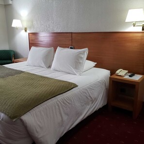 Superior Room | In-room safe, free WiFi, bed sheets