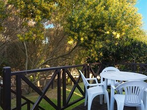 Balcony - Cabañas Puerto Delfín (Mar de las Pampas)