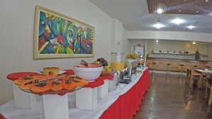Free daily buffet breakfast - Itajubá Hotel (Jequie)