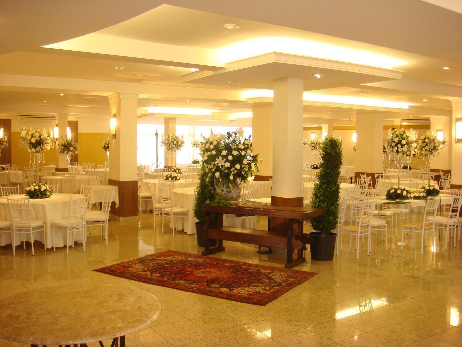 banquet hall