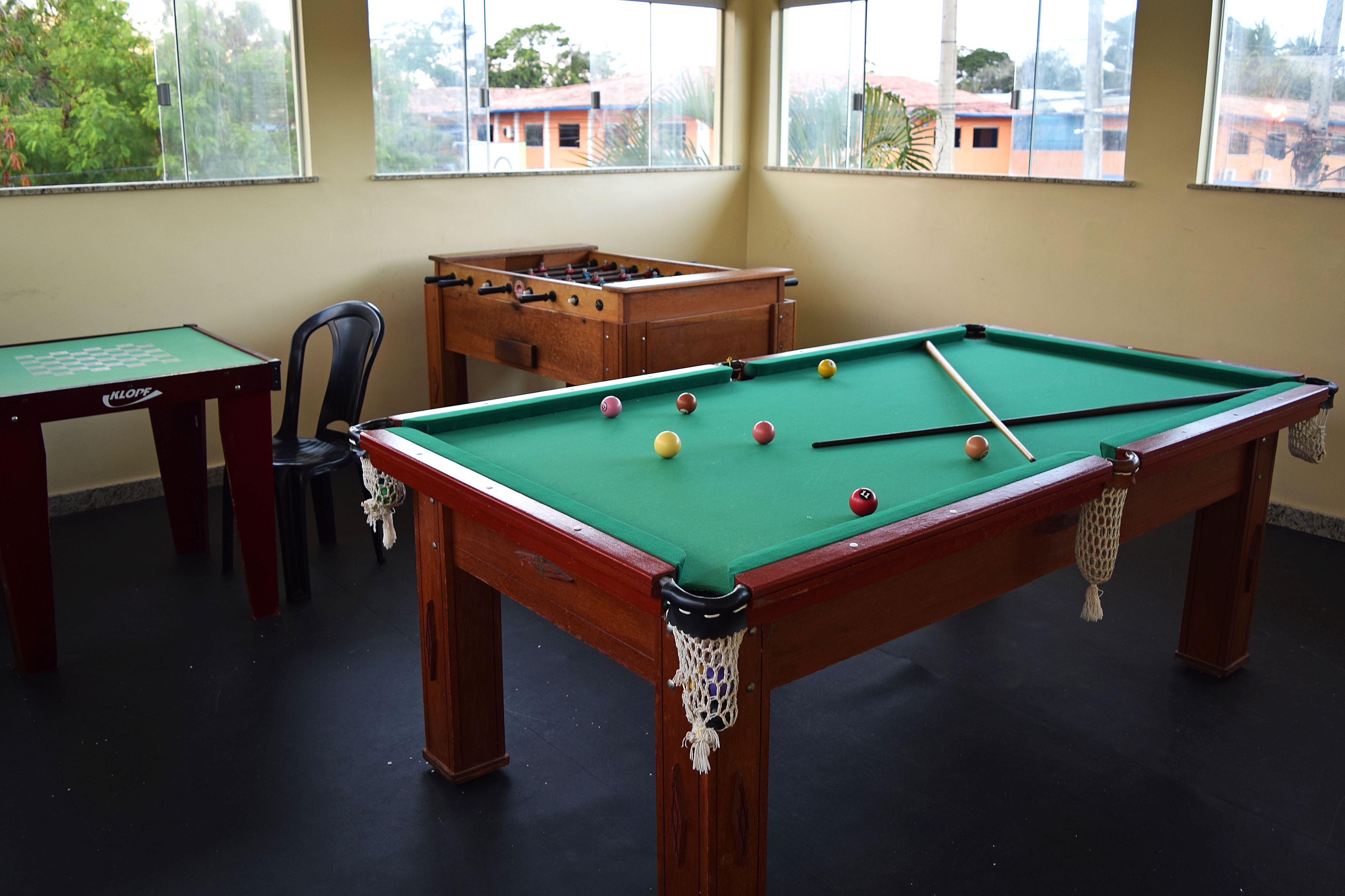billiards