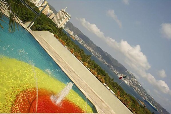 Pool - Hotel Tortuga Express (Acapulco)