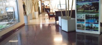 Hotel Adrazi
