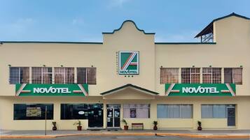 Majoituspaikan julkisivu