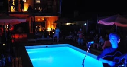 La Rubia Hostel