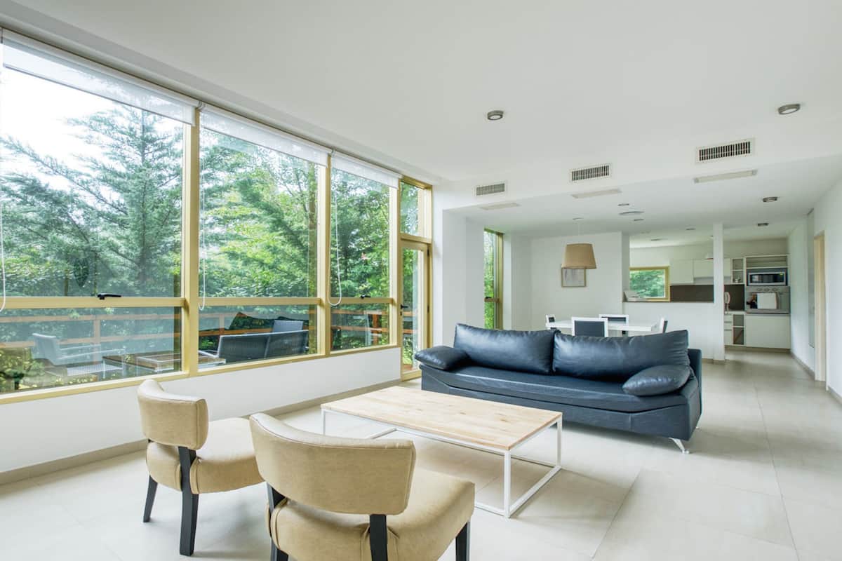 Apartment, 2 Bedrooms (Ground Floor) | Living room | 21-inch TV with cable channels, DVD player