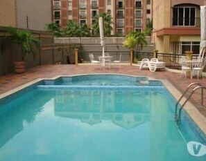 Piscine extérieure