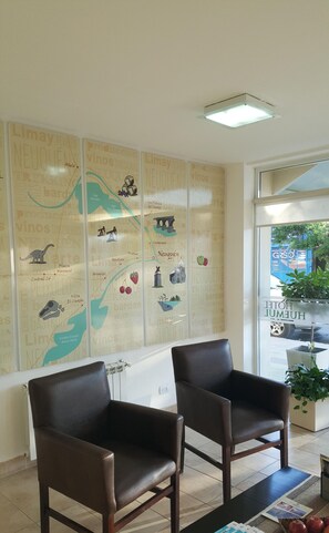 Lobby - Hotel Huemul (Neuquen)