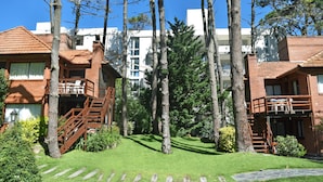 Exterior - La Posta de Carilo (Carilo)