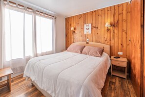 Een kluis op de kamer, gratis wifi, beddengoed, rolstoeltoegang