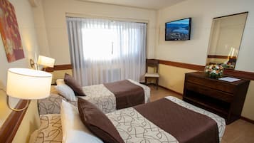 In-room safe, free WiFi