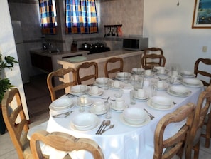 Full-sized fridge, microwave, stovetop, coffee/tea maker - Canadian Resorts Veracruz (Tecolutla)