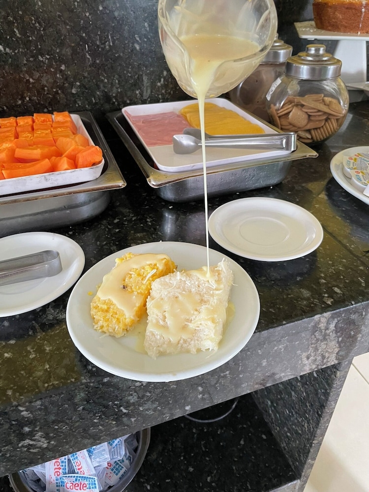 Hotel Pirâmide Rodoviária by null