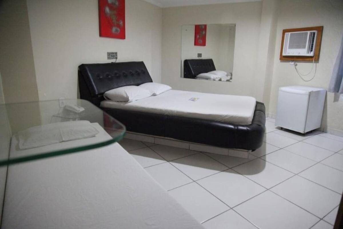 Blackout curtains, free WiFi, bed sheets