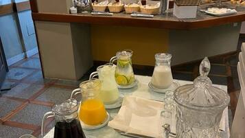 Desayuno buffet incluido todos los días