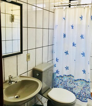Bathroom - Residencial Apart Costa do Sol (Florianópolis)