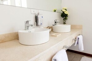 Bathroom - Savona Apart Hotel Boutique (Cordoba)