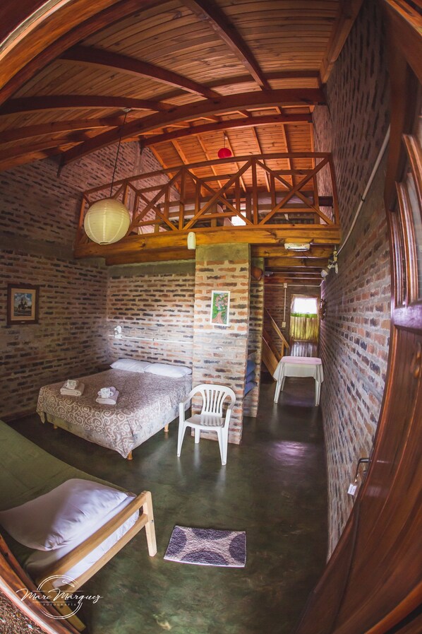 Minibar, Zustellbetten, kostenloses WLAN, Bettwäsche