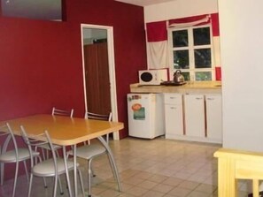 Private kitchen - Serú Apartments (Mendoza)