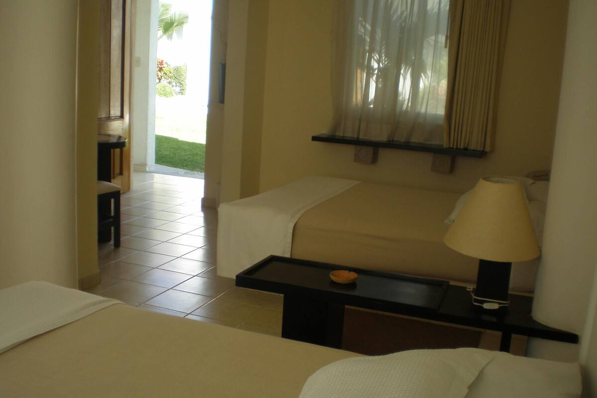 Premium bedding, pillowtop beds, desk, laptop workspace