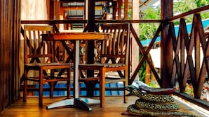 Unclassified image, 3 of 65, button - Hotel Utuane (Leticia)