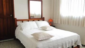 Minibar, desk, iron/ironing board, free WiFi