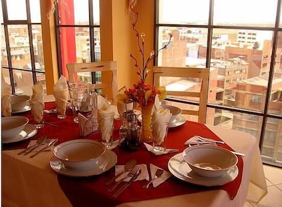 Hotel Ensueños