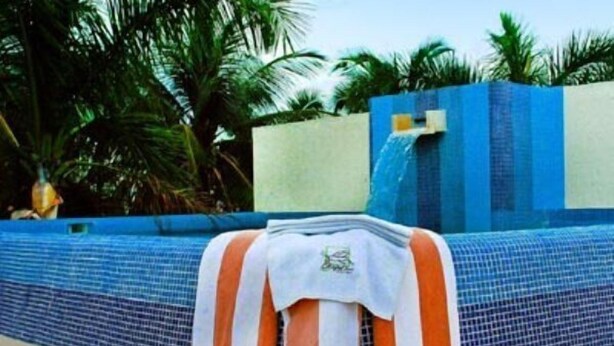 Pool - Hotel Chapul Inn Suites (Acapulco)