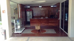 Lobby - Hotel Chapul Inn Suites (Acapulco)