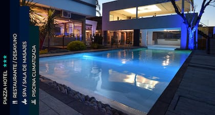 Piazza Hotel