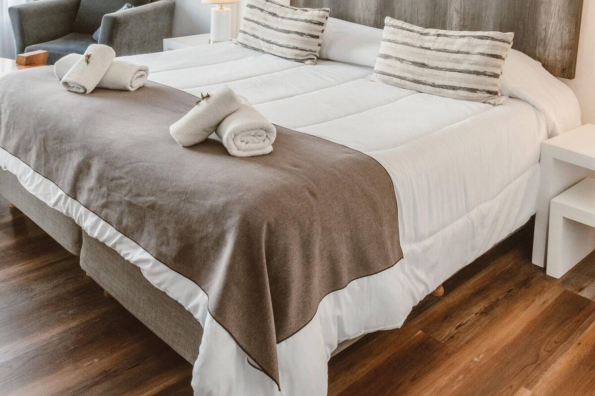 In-room safe, iron/ironing board, free WiFi, wheelchair access